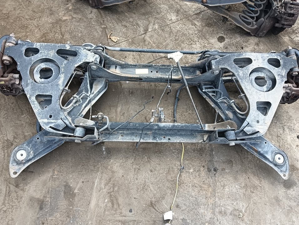Puente Peugeot 607 (S1)