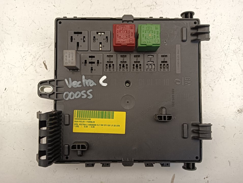 Caja relés / fusibles Opel Vectra C