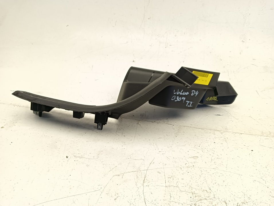 Moldura Volvo XC40