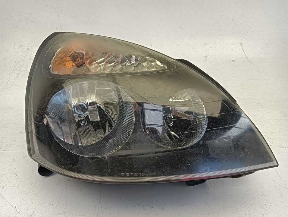 Faro Renault Clio II (B/CB0)