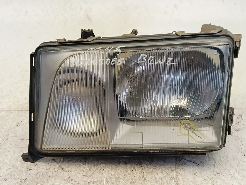 Faro Mercedes-Benz E (BM 124)