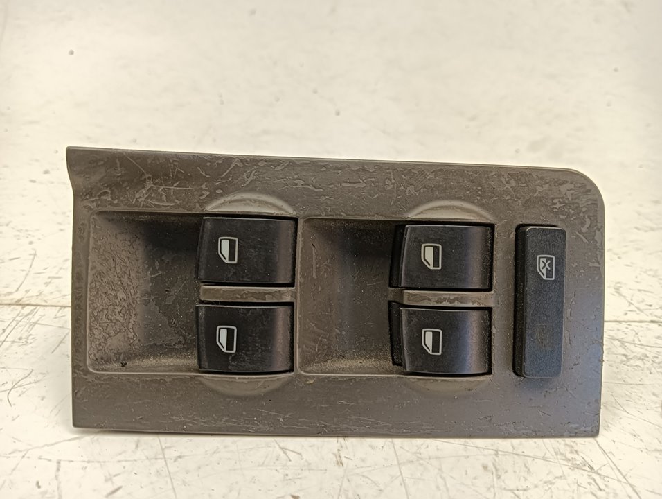 Mando elevalunas Audi A6 (4B2)