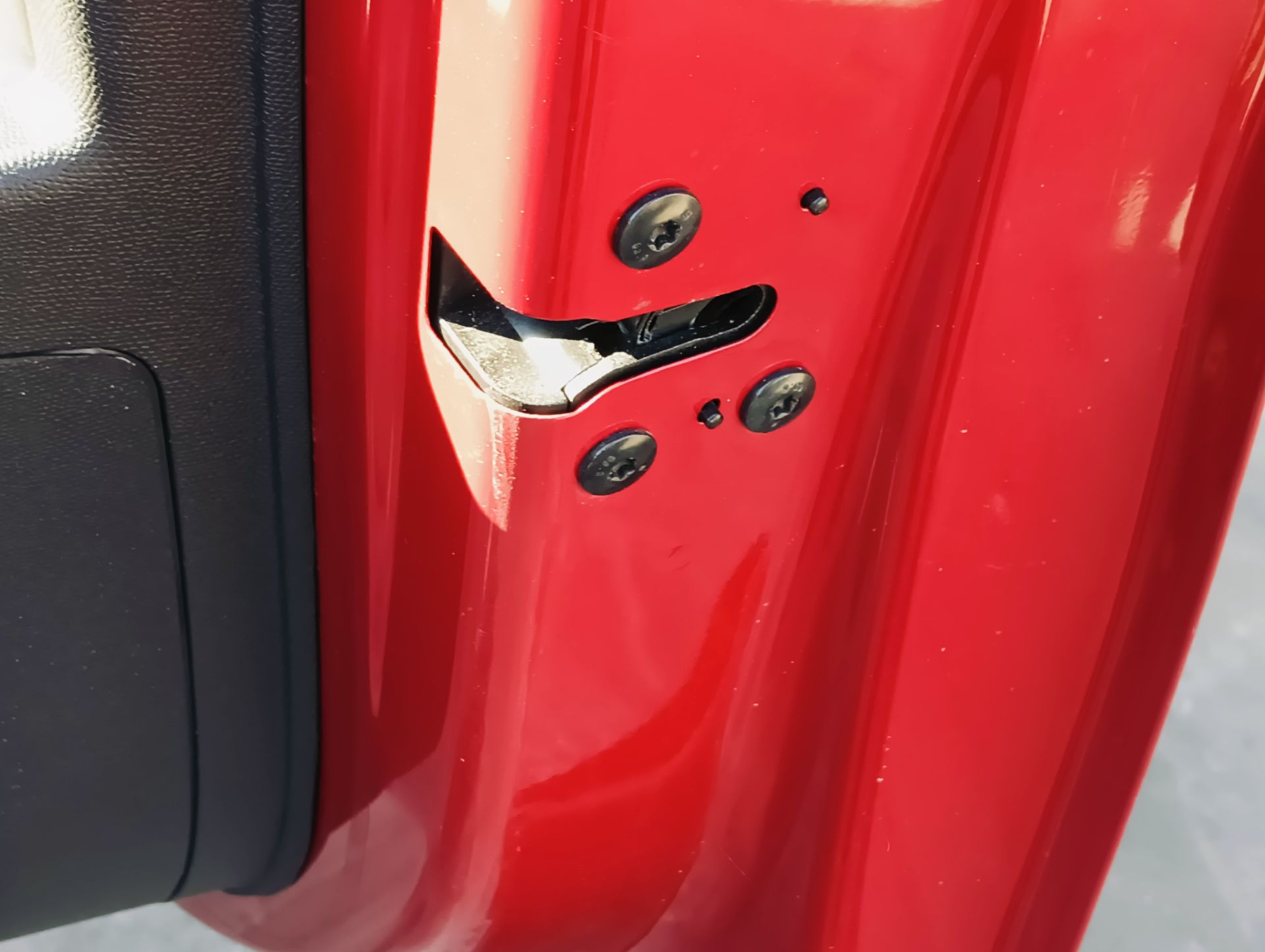 Cerradura puerta Peugeot 308