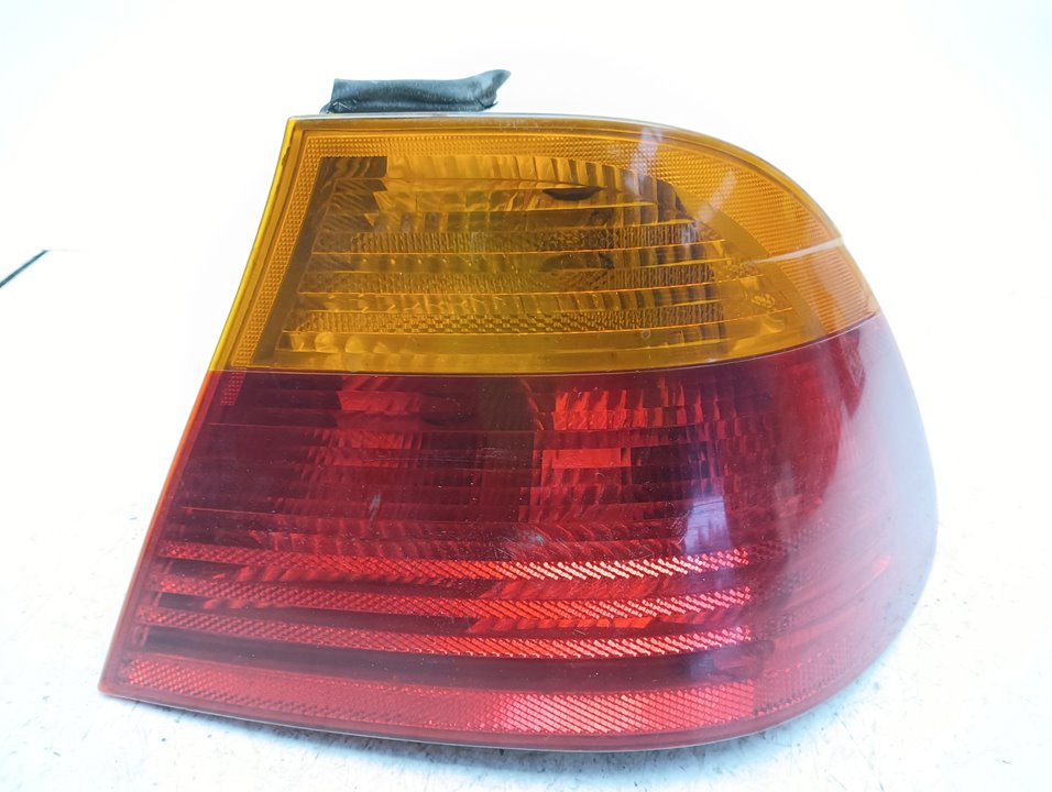 Piloto BMW Serie 3 (E46)