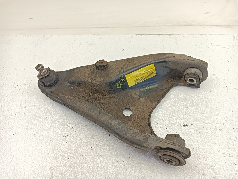 Brazo suspensión Dacia Logan 1