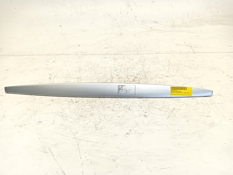 Embellecedor salpicadero BMW 1 (E82)