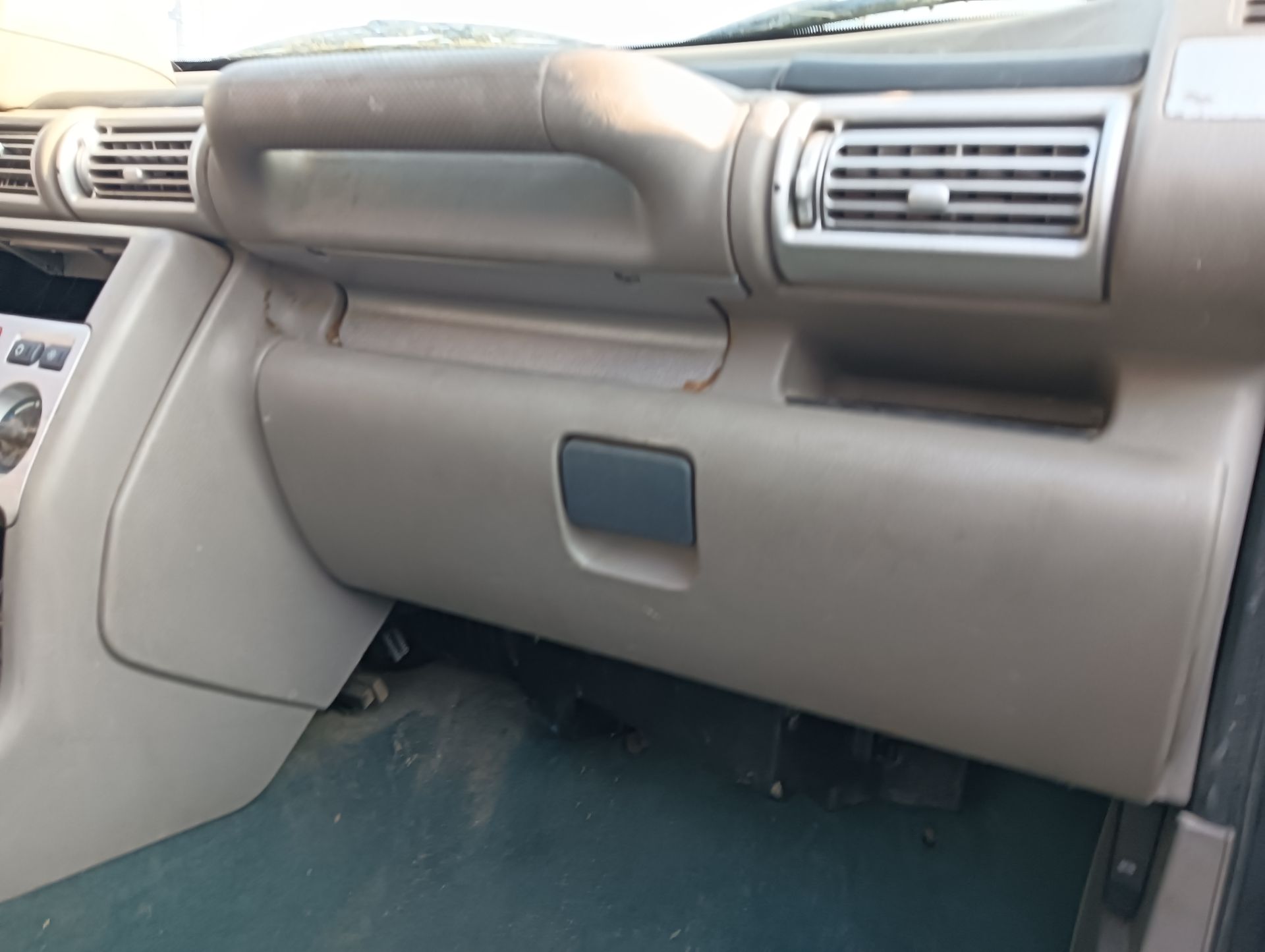 Guantera Land Rover Freelander (LN)