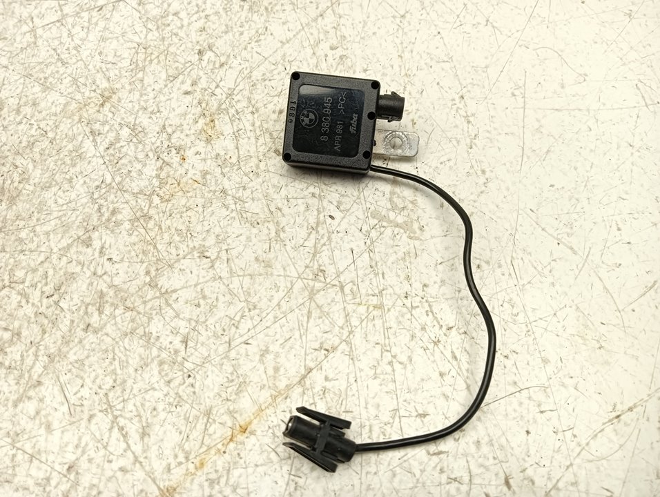 Amplificador de antena BMW 5 (E39)
