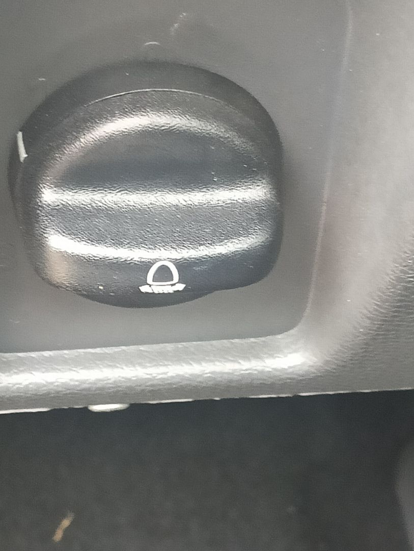 Mando luces Dacia Logan 1