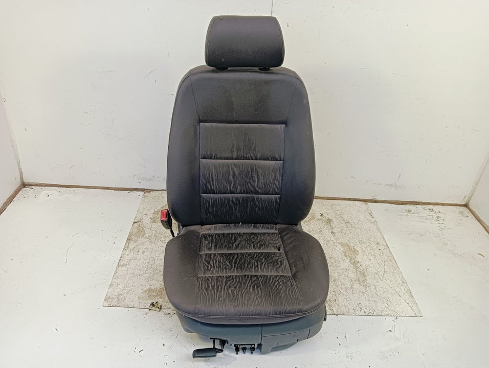 Asiento Audi A6 (4B5)