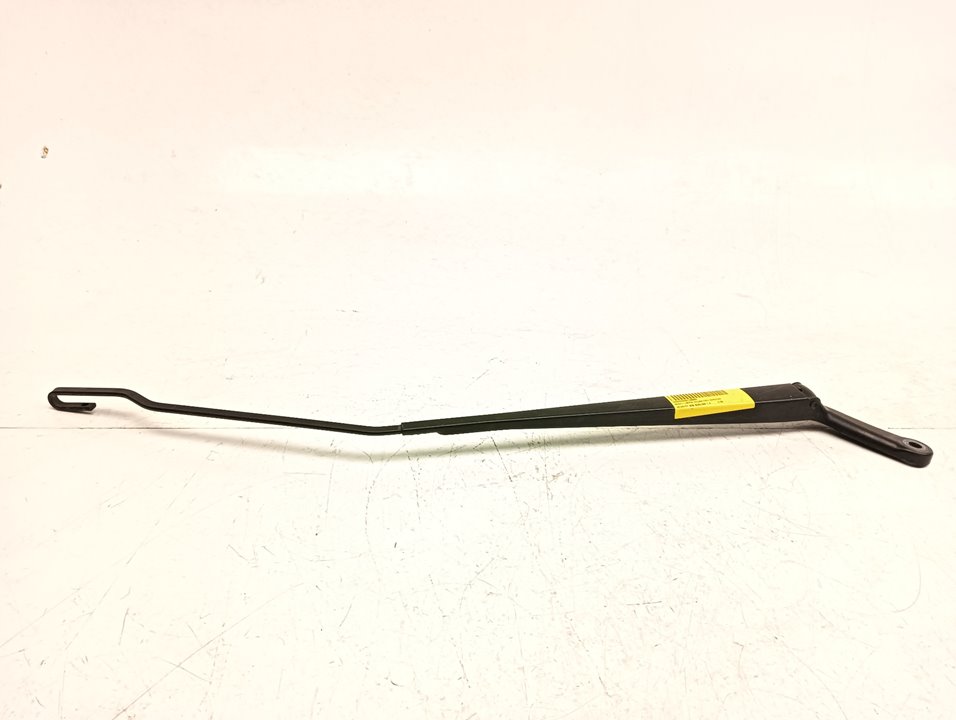 Brazo limpia Peugeot 206