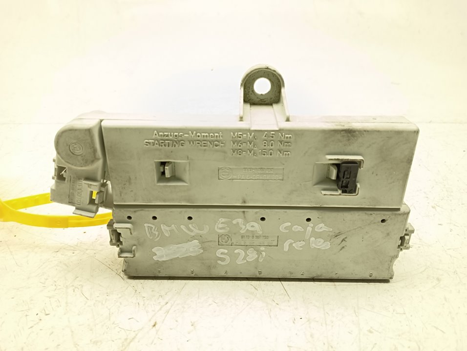 Caja relés / fusibles BMW Serie 5 (E39)