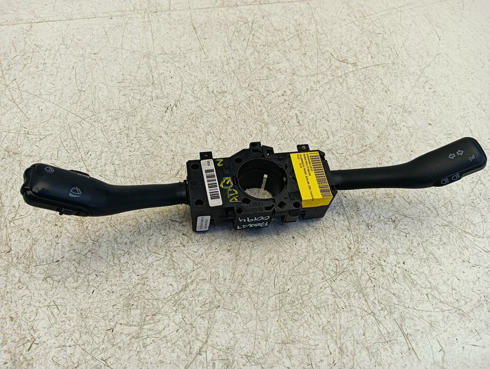 Mando multifuncion Volkswagen Passat (3B3)