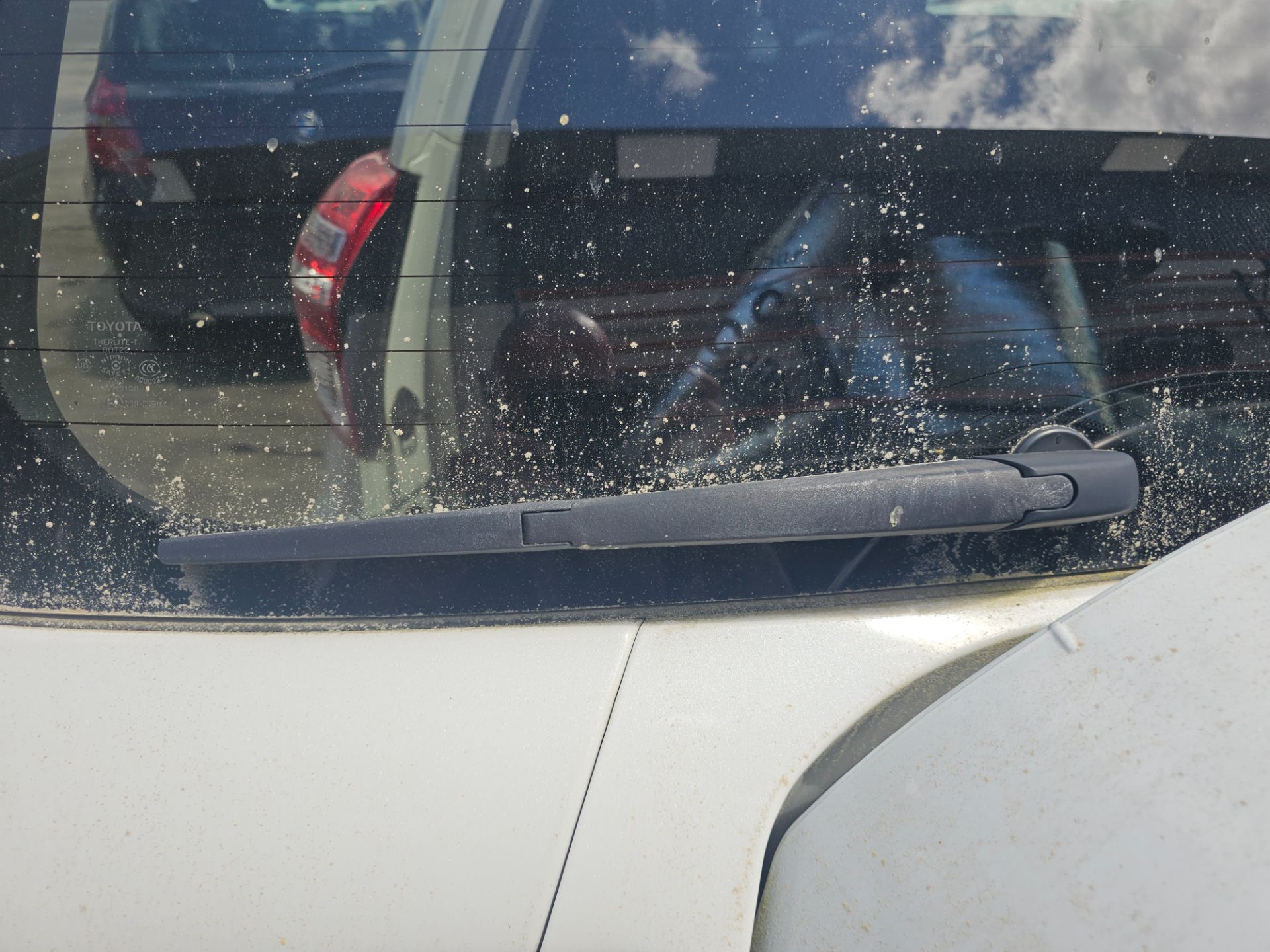 Brazo limpia Toyota RAV4 (A3)