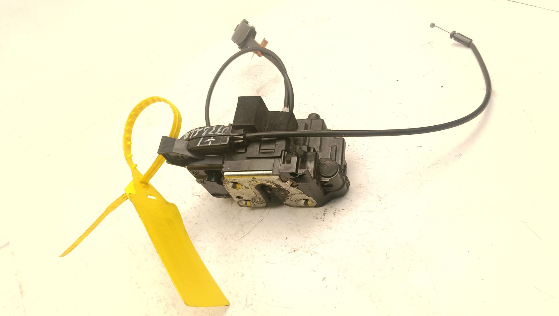 Cerradura puerta Renault Clio III