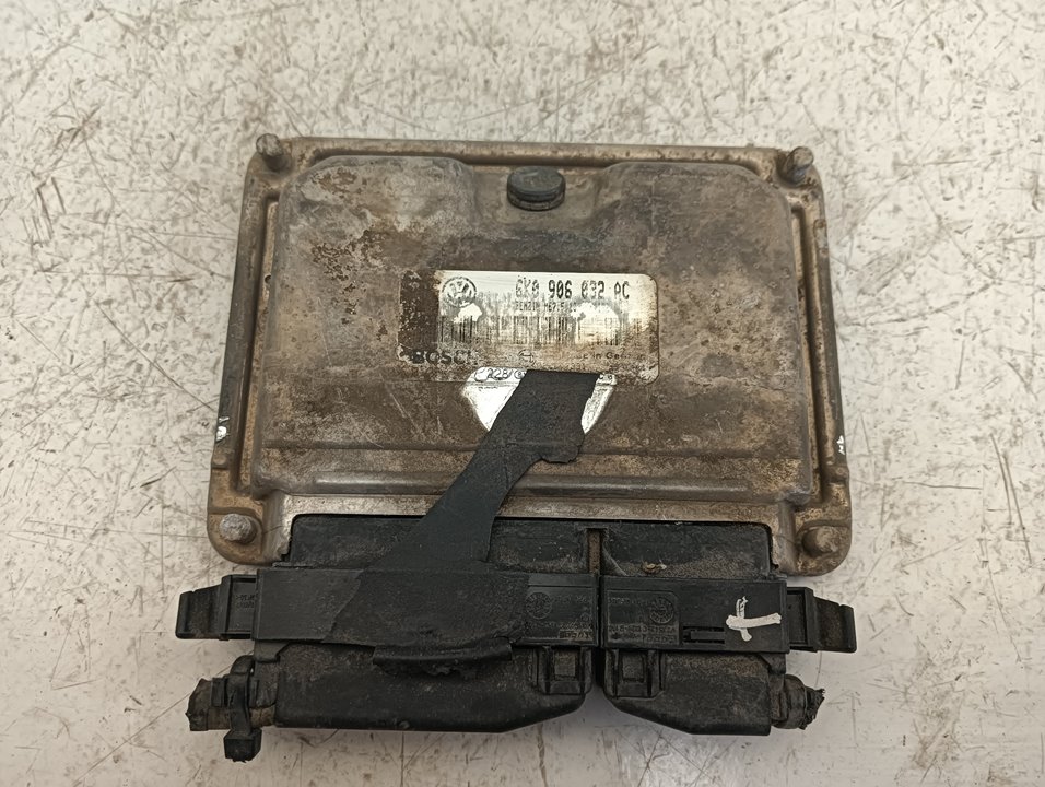 Centralita motor uce SEAT Cordoba (6K2)