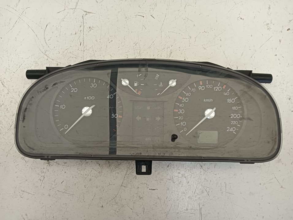 Cuadro instrumentos Renault Laguna II Grandtour (KG0)