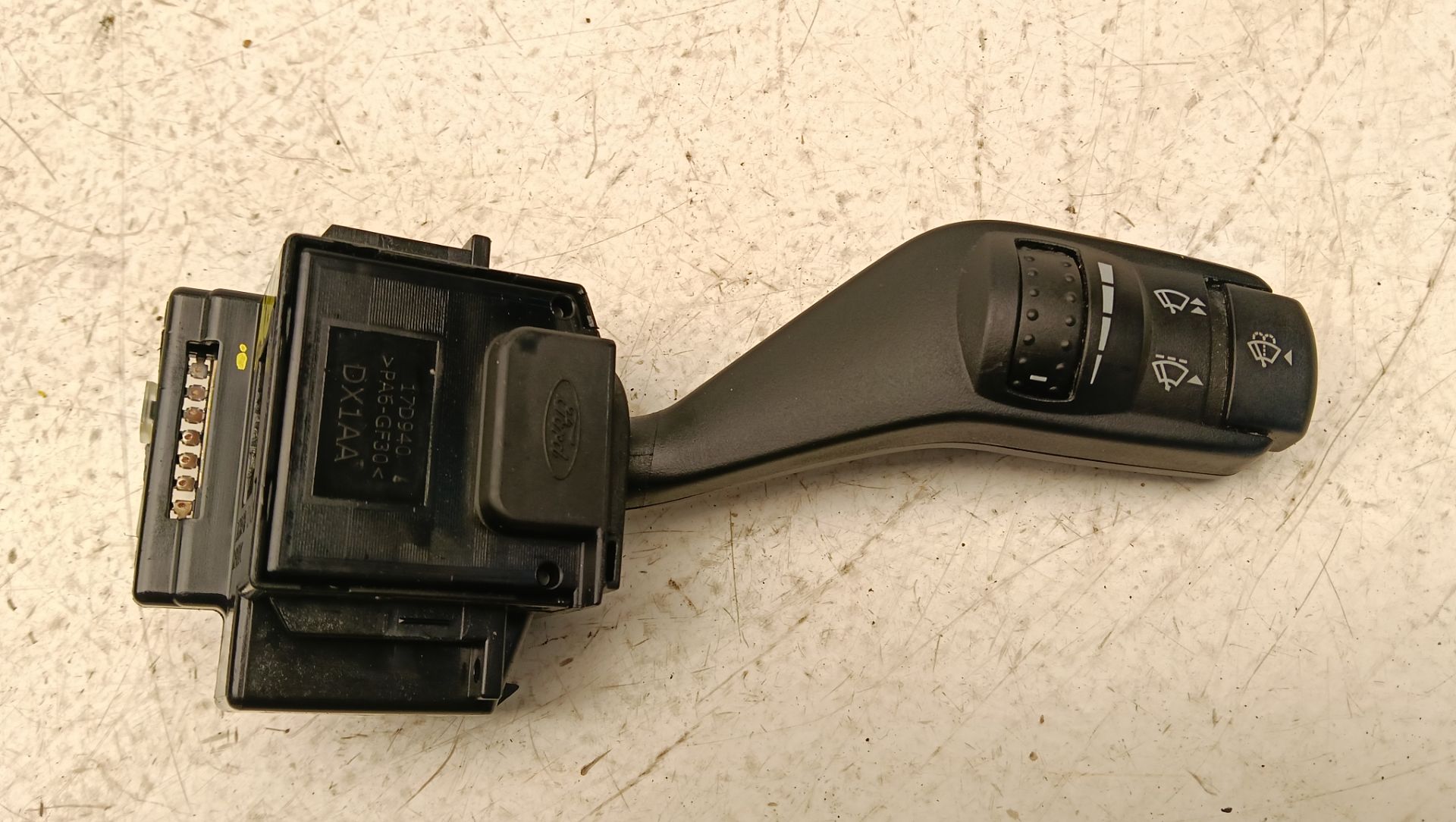 Mando limpia Ford Focus (CB4)