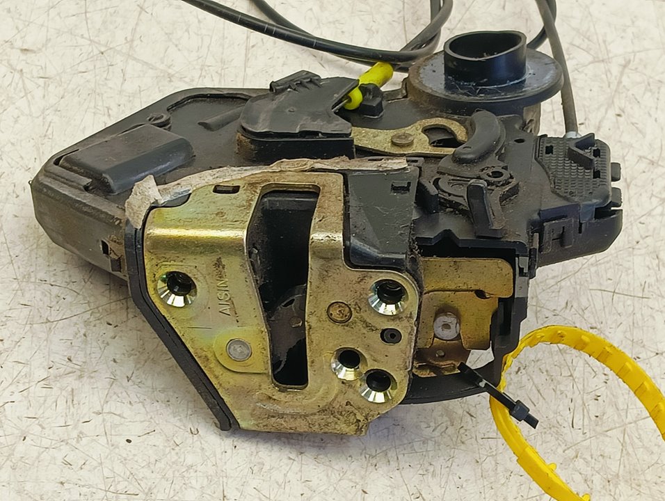 Cerradura puerta Toyota Corolla Verso (E12)