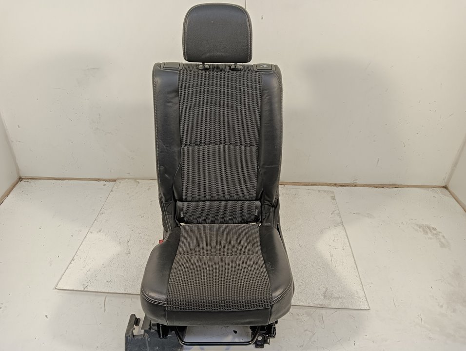 Asientos Toyota Verso (AUR2/ZGR2)