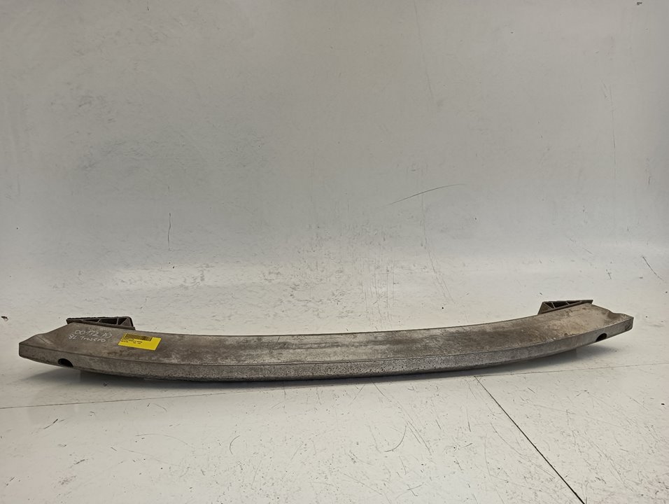 Refuerzo paragolpes Audi A3 (8L)