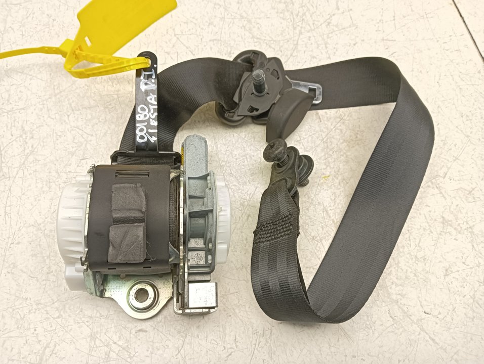 Cinturón seguridad Ford Fiesta (CNN)