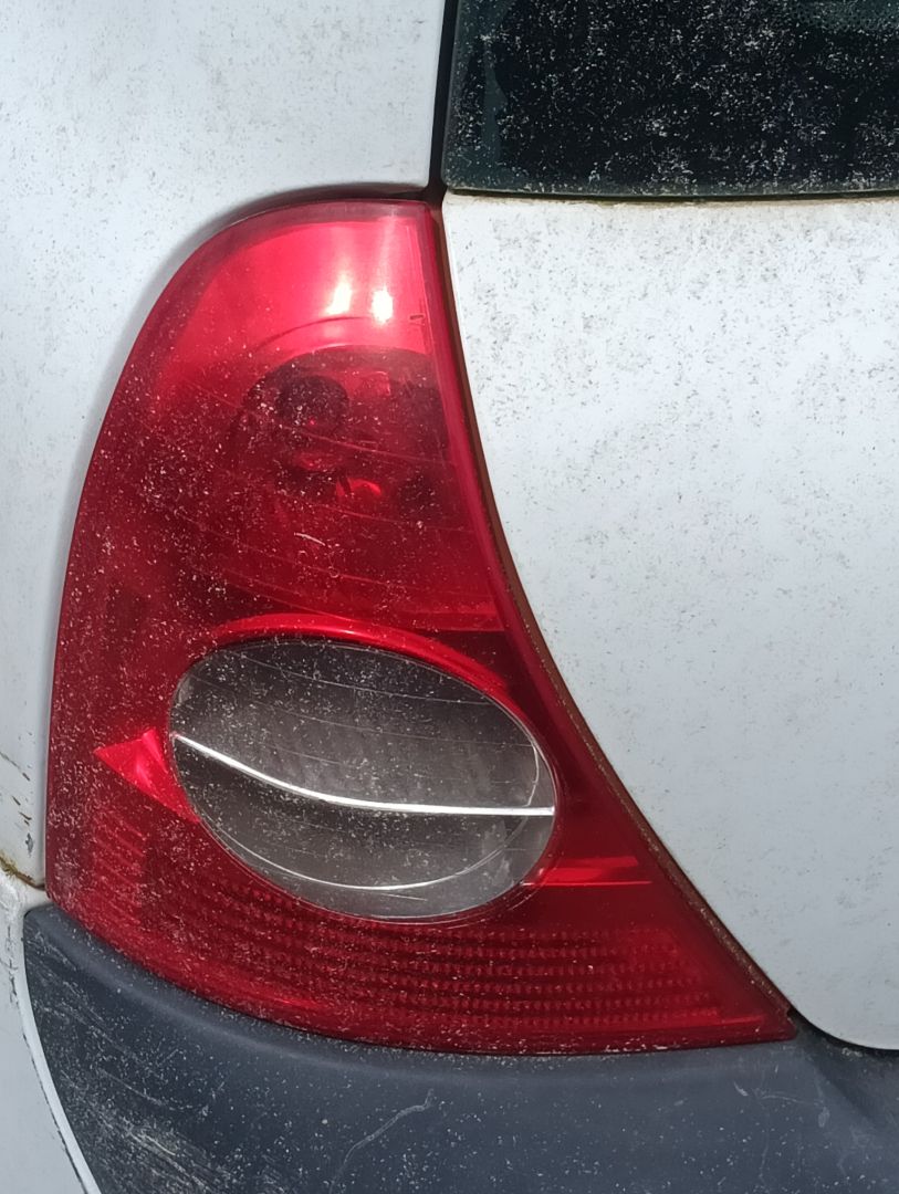 Piloto Renault Clio II (B/CB0)