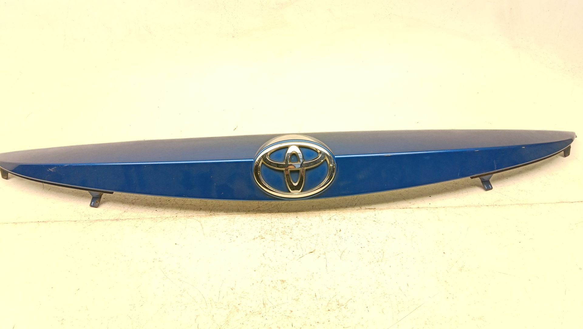 Molduras traseras Toyota Auris (E18)