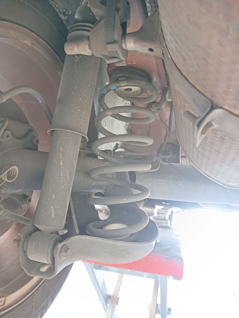 Muelle amortiguacion Peugeot 308
