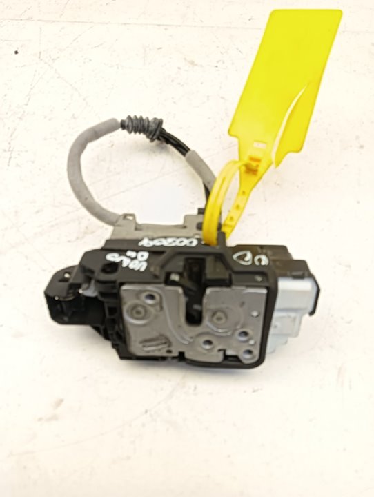Cerradura puerta Volvo XC40