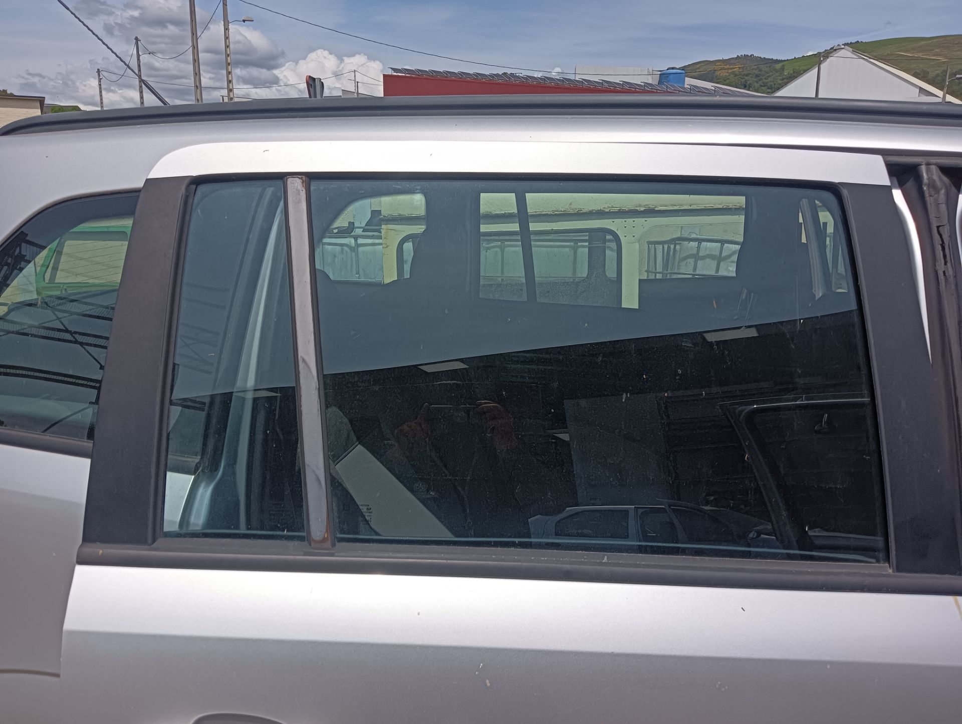 Luna Opel Zafira B