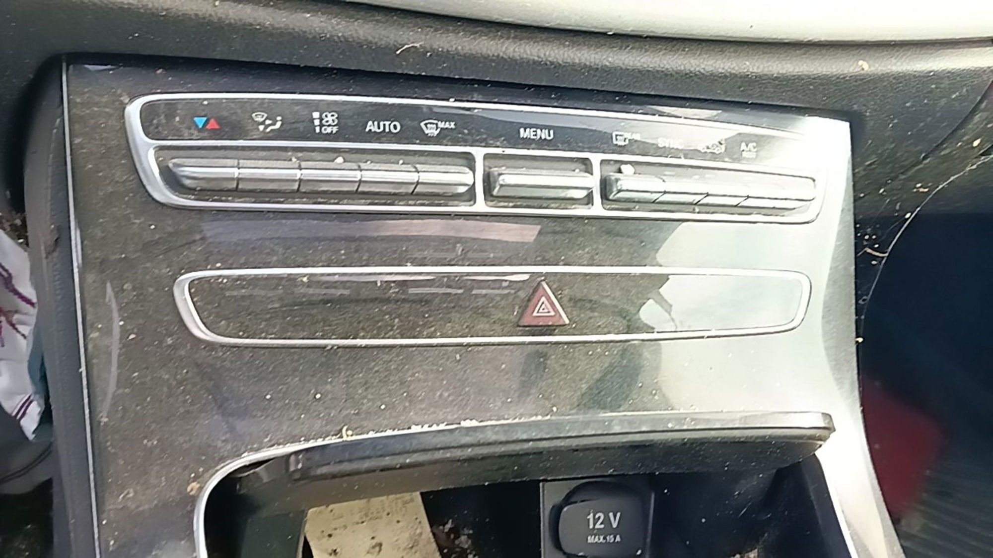 Warning Mercedes-Benz E (BM 213)