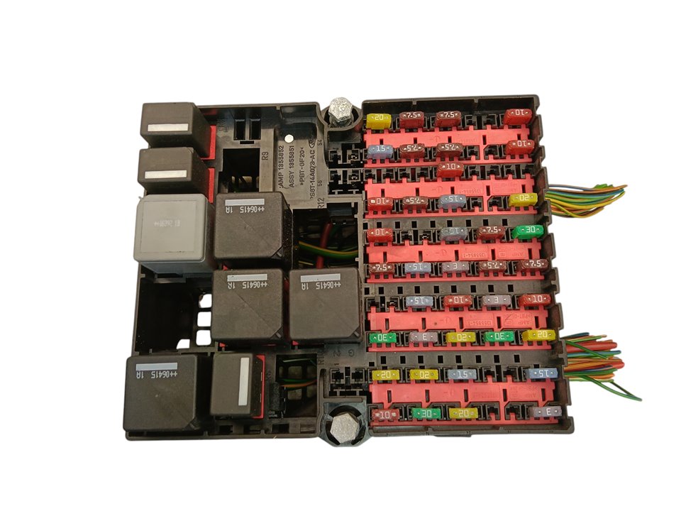 Caja relés / fusibles Ford Fiesta (CBK)