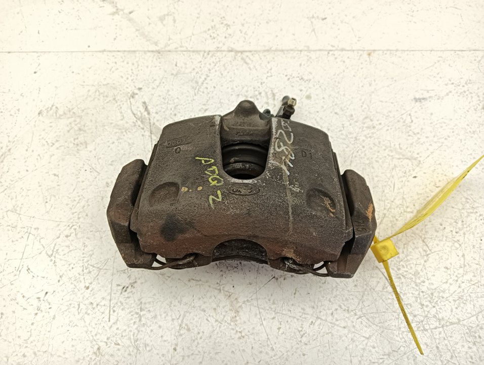 Pinza de freno delantera izquierda Ford Transit Connect (TC7), foto 1 de 3