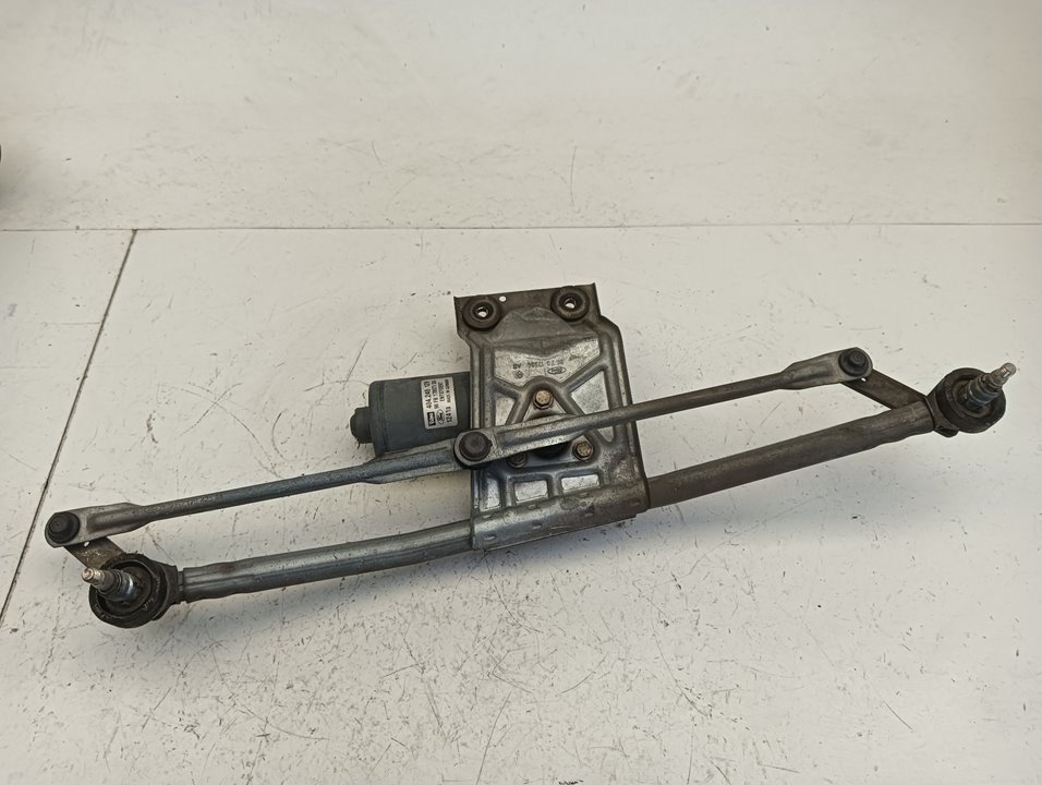 Motor limpia Ford Fiesta (CBK)