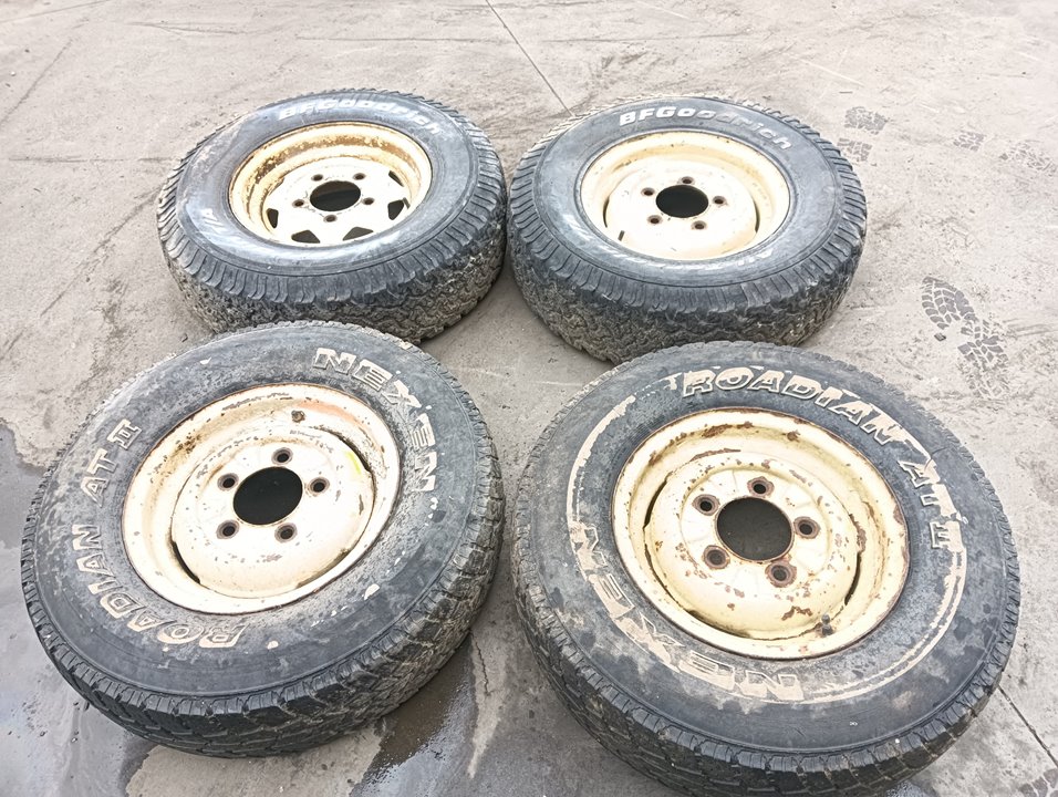 Juego llantas Land Rover Rover 109