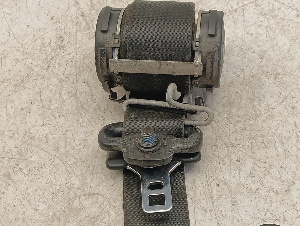 Cinturón seguridad Ford Focus (CAK)