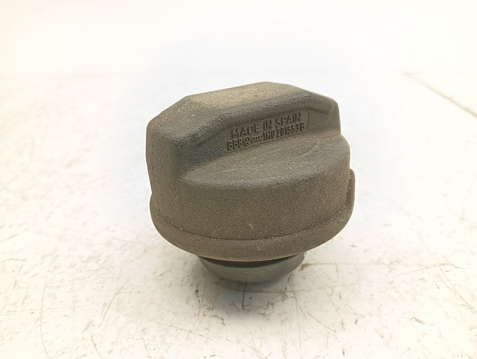 Tapón combustible SEAT Ibiza (6K1)