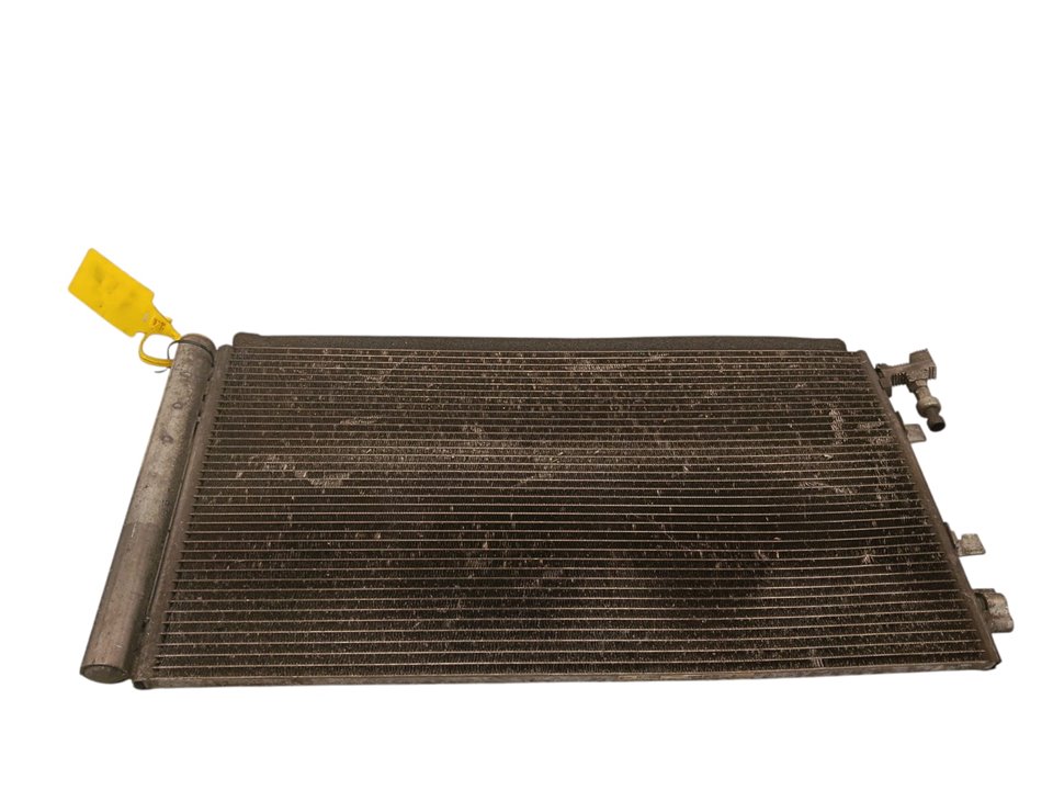 Condensador / radiador aire acondicionado Renault Megane III