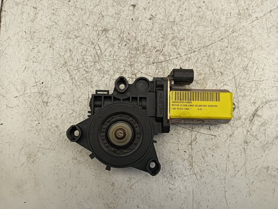Motor elevalunas delantero derecho Fiat Stilo * (192), foto 1 de 3