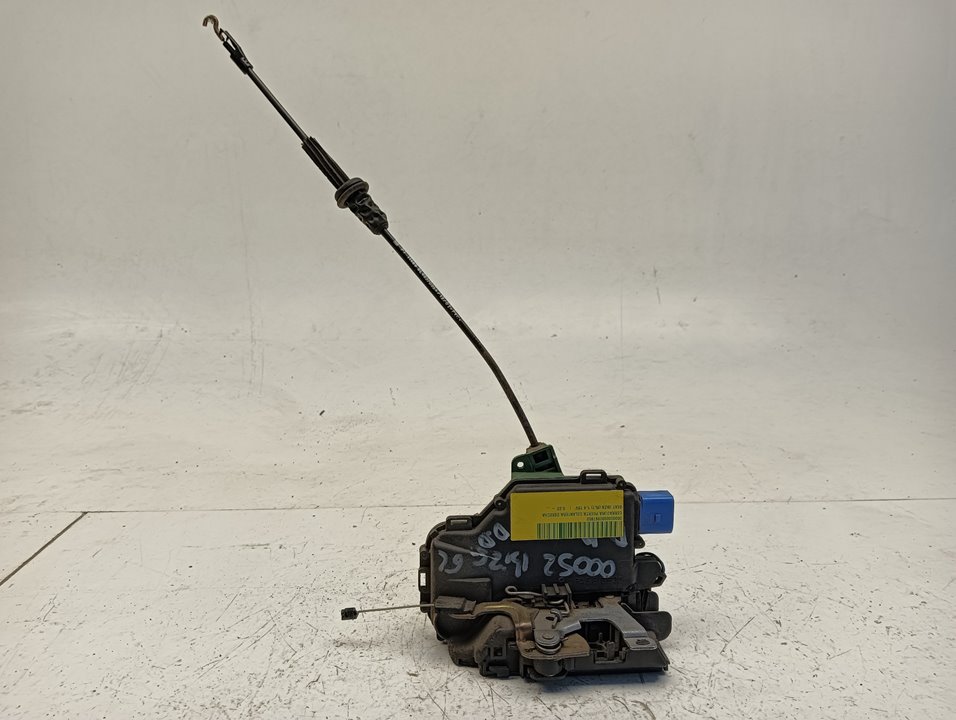 Cerradura puerta SEAT Ibiza (6L1)