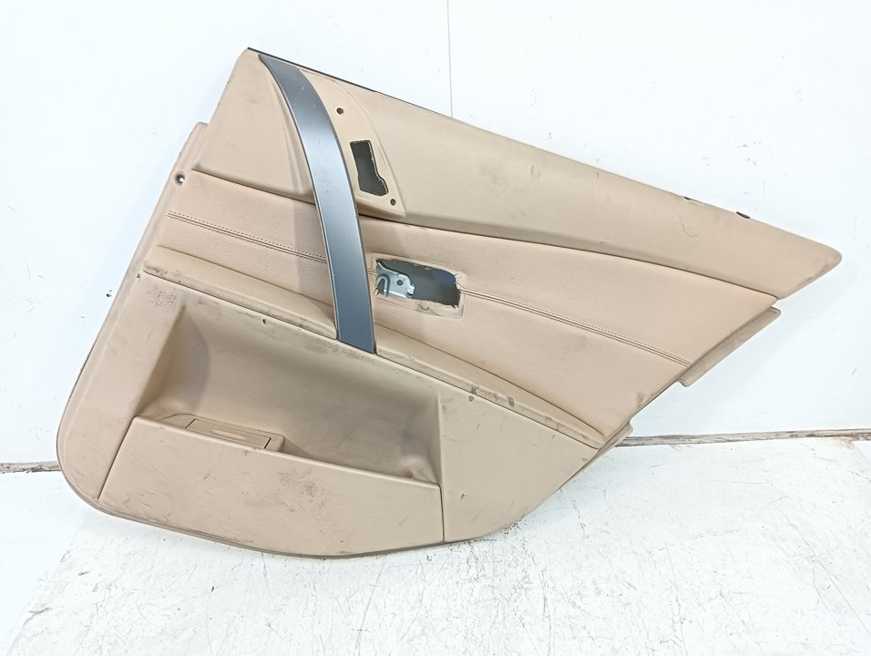 Guarnecido puerta BMW 5 (E60)