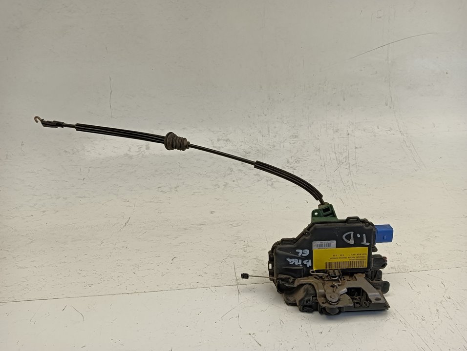 Cerradura puerta SEAT Ibiza * (6L1)