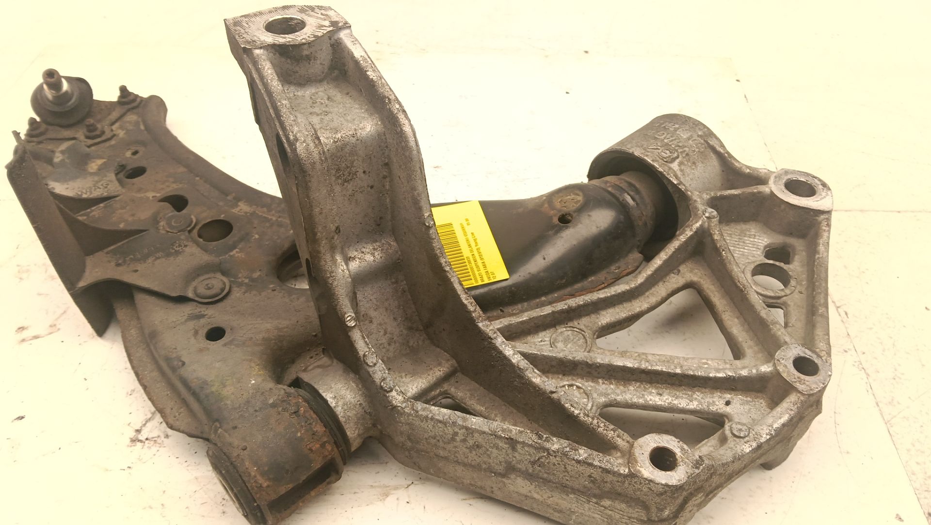 Brazo suspensión Škoda Fabia (6Y2/6Y3)