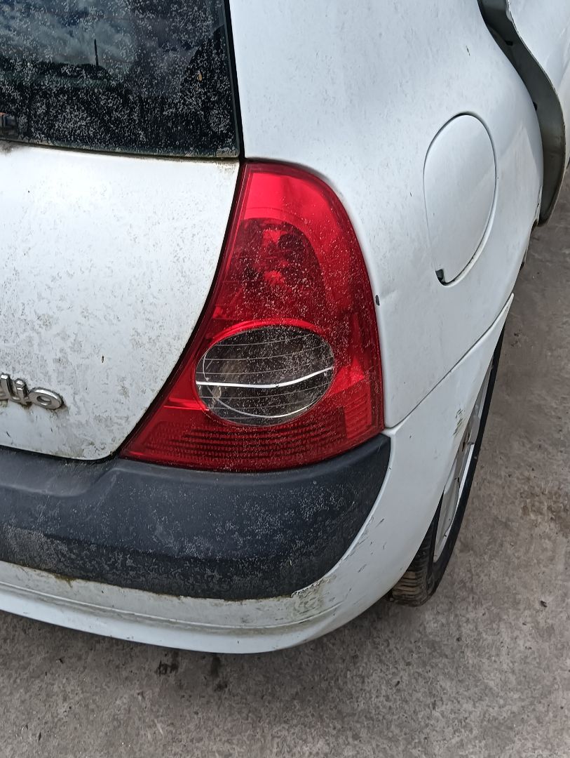 Piloto Renault Clio II (B/CB0)