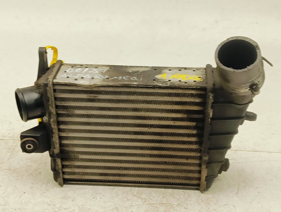 Intercooler Alfa Romeo 156 (116)