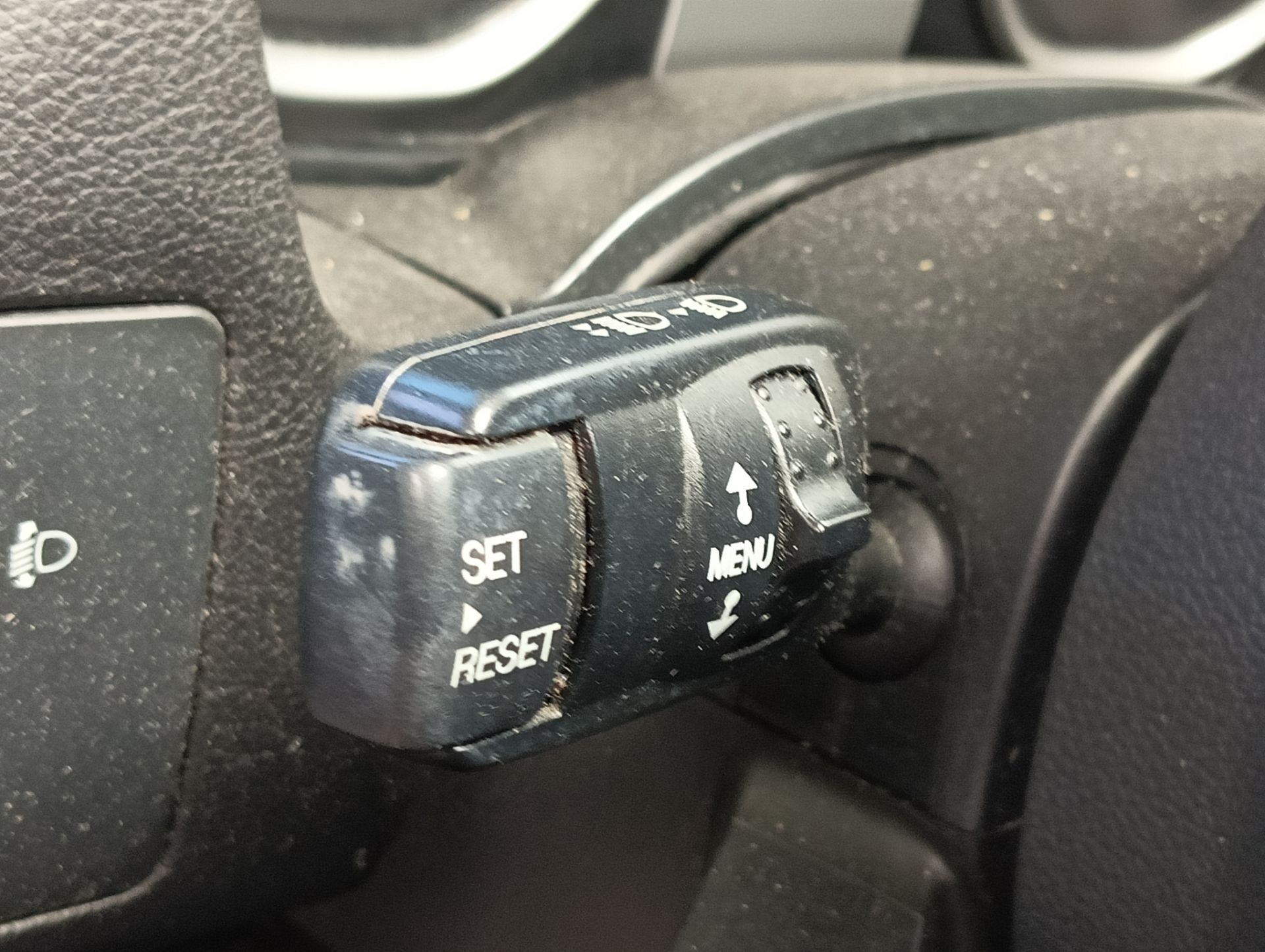 Mando multifuncion Ford Focus (CB4), foto 1 de 2
