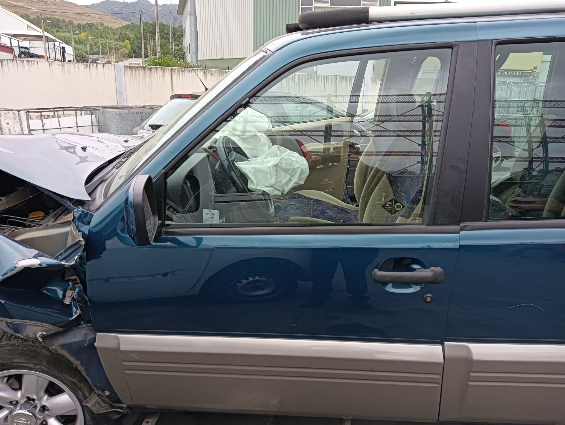 Puerta Nissan Terrano II (R20)