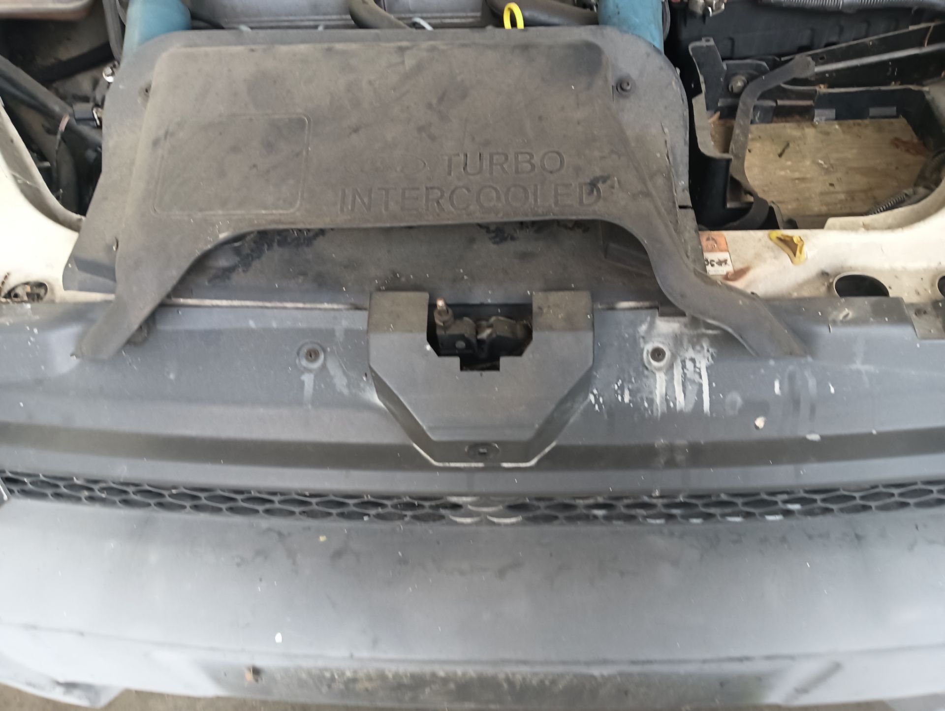 Panel frontal Ford Transit Connect (TC7)