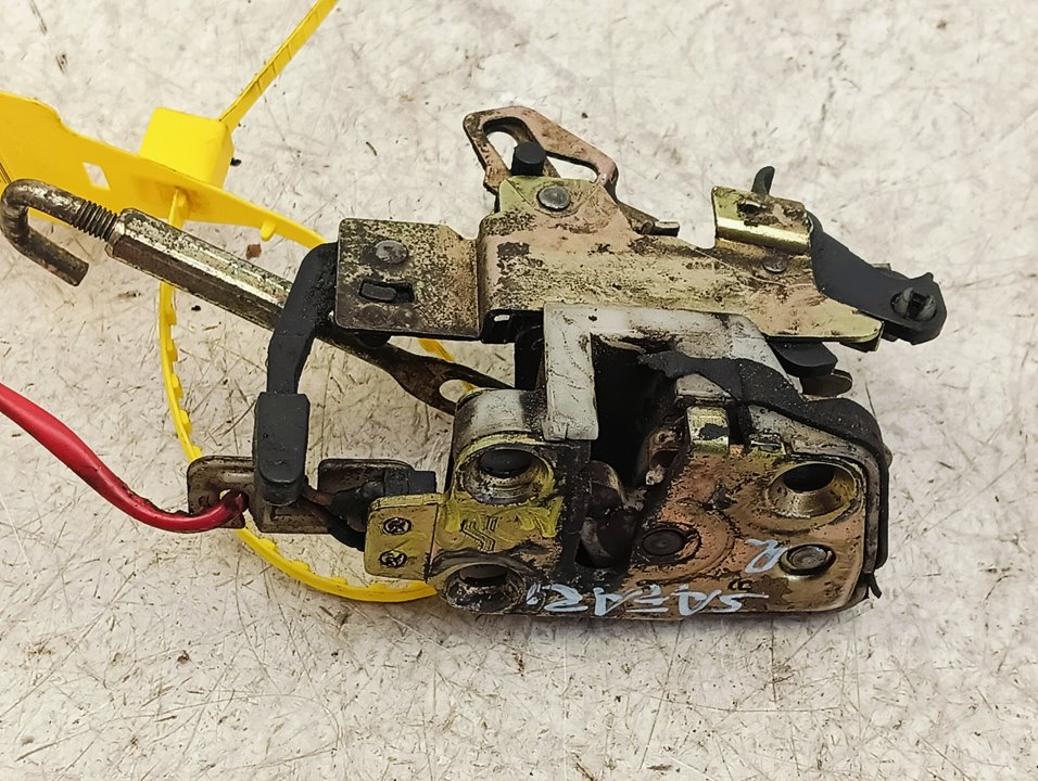 Cerradura maletero / portón Tata Gran Safari
